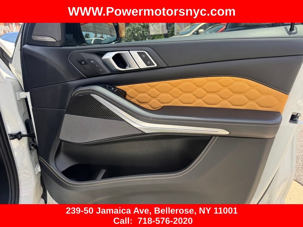 Used 2021 BMW X5 M w/ Competition Package AWD/4WD image 31