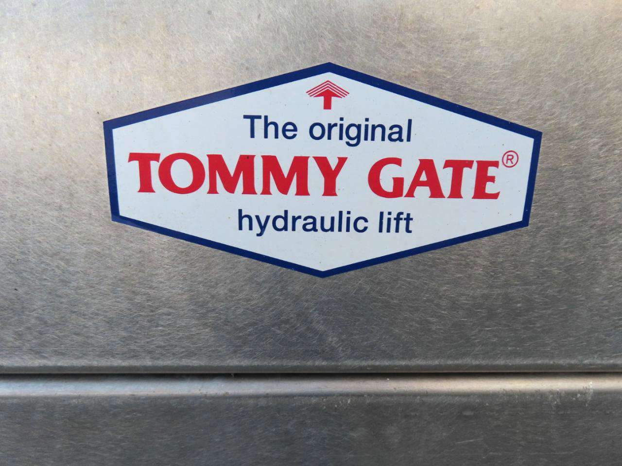 Used 2022 Chevrolet Express 3500 w/ Driver Convenience Package image 22