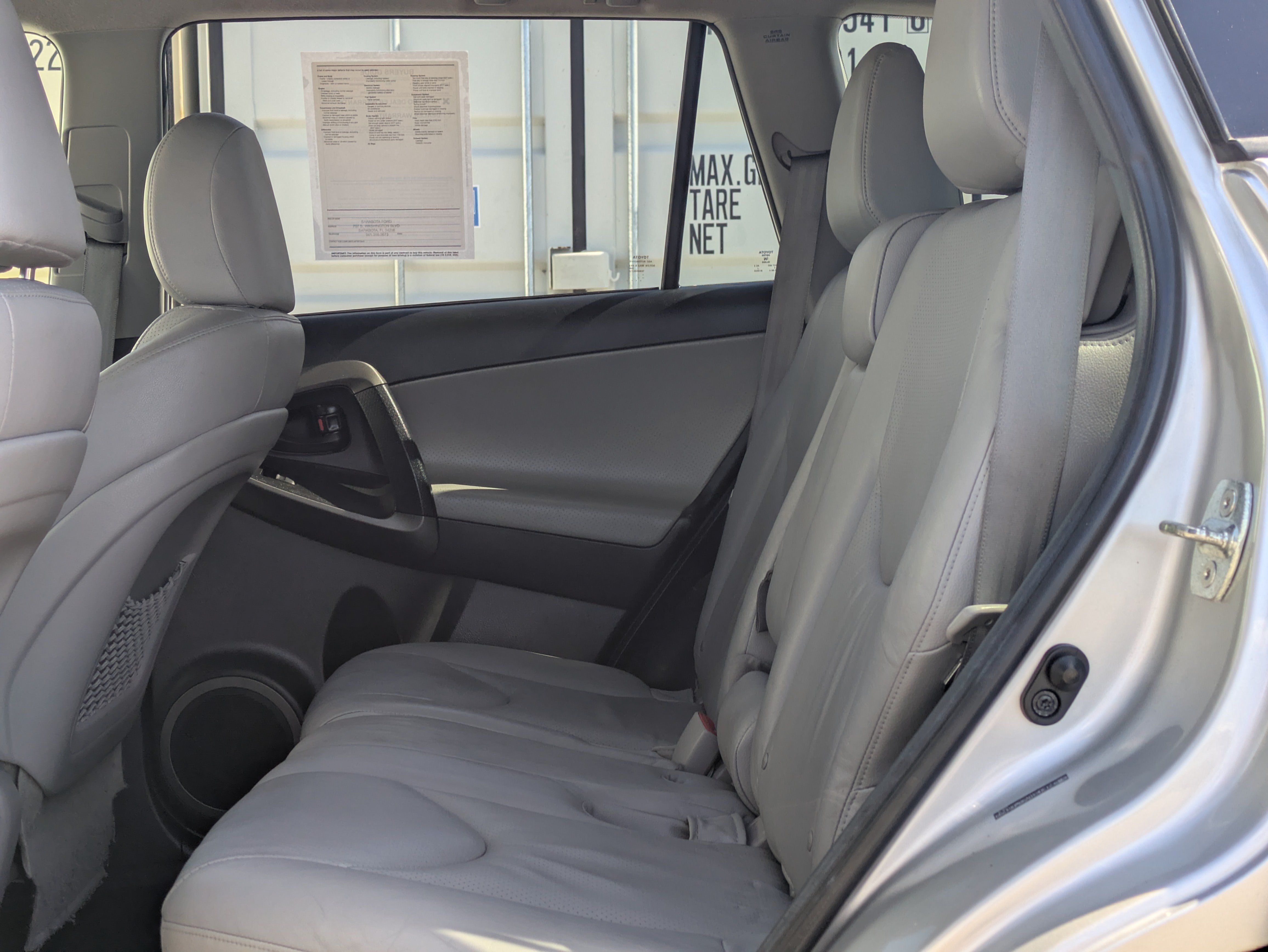 Used 2011 Toyota RAV4 Limited w/ Limited Extra Value Pkg AWD/4WD image 15