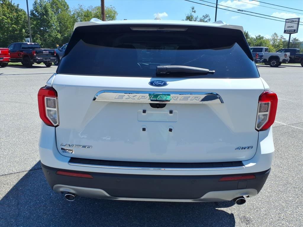 Used 2023 Ford Explorer Limited AWD/4WD image 5