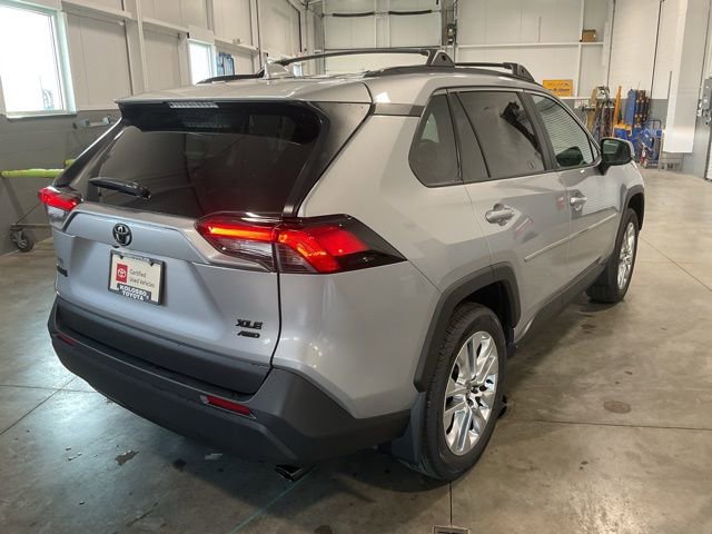 Used 2025 Toyota RAV4 XLE Premium w/ Weather Package AWD/4WD image 6