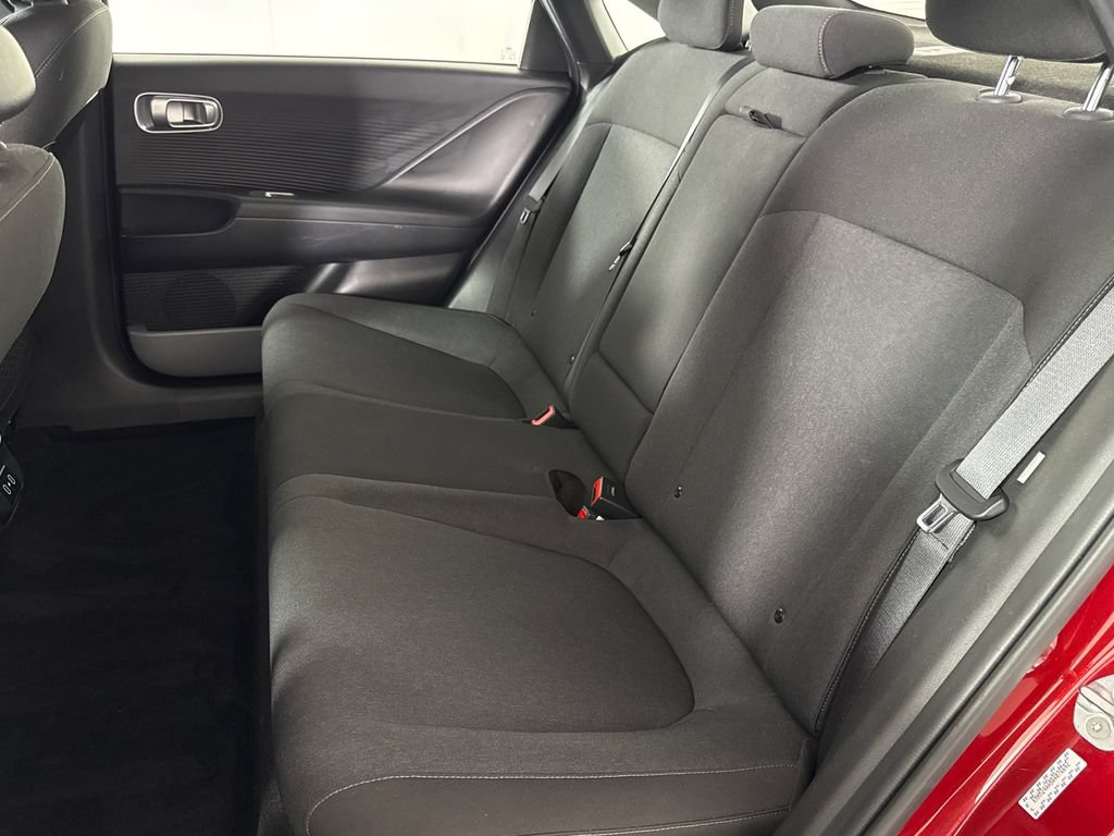Certified 2024 Hyundai Ioniq 6 SE RWD image 15