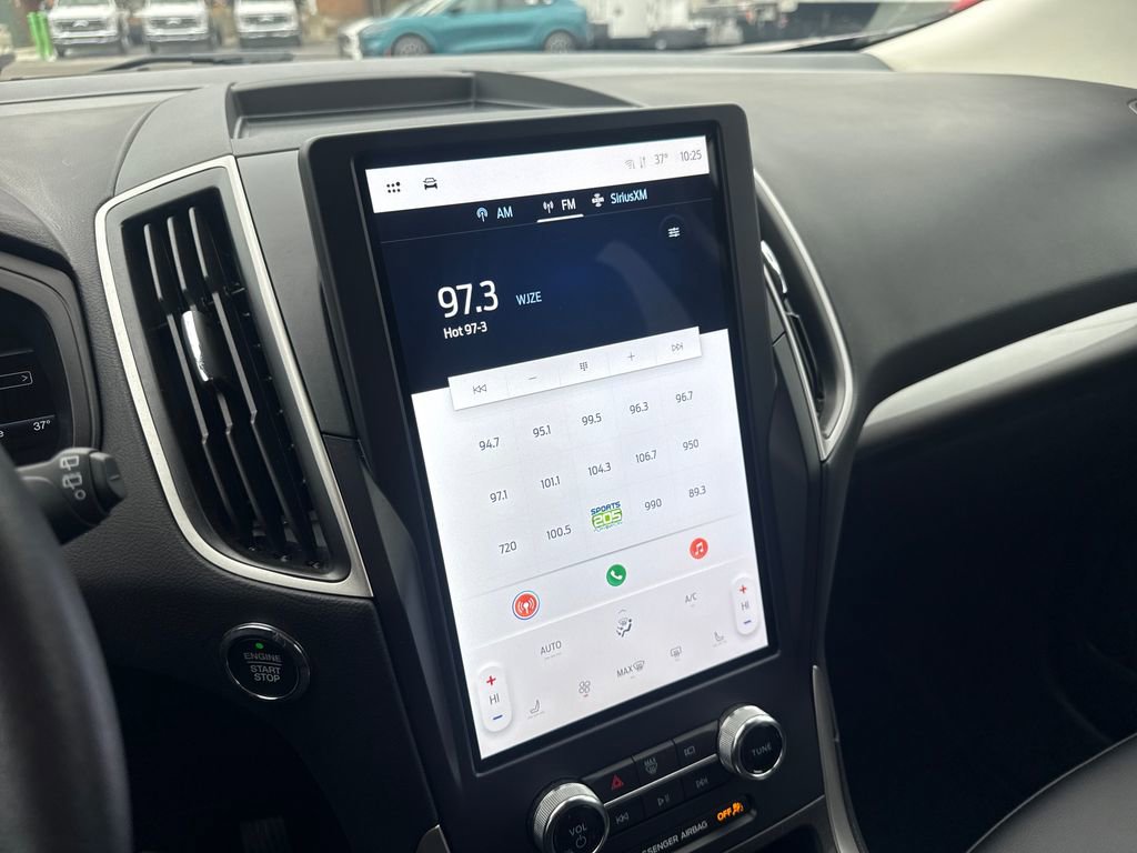 Used 2023 Ford Edge SEL w/ Convenience Package image 29