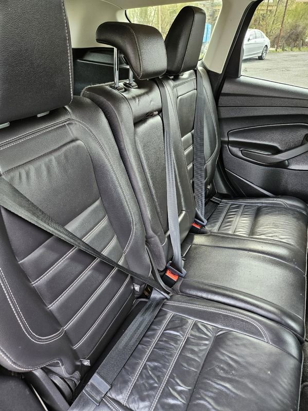 Used 2018 Ford Escape SEL image 23