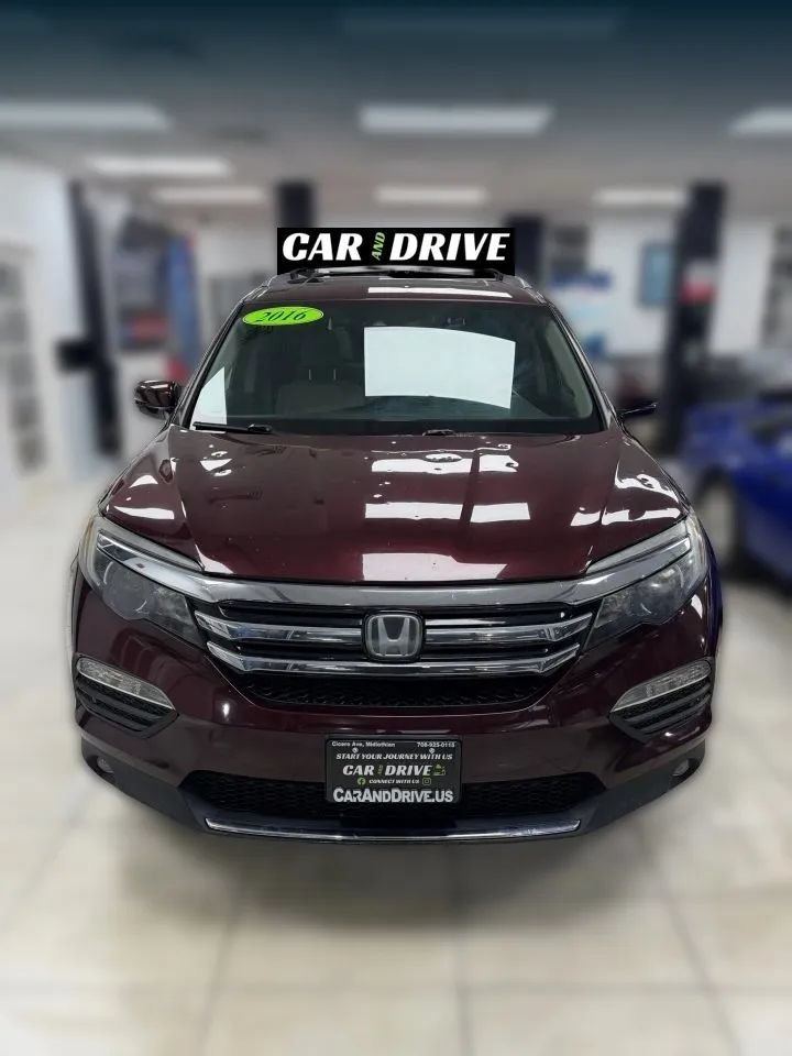 Used 2016 Honda Pilot Elite image 2