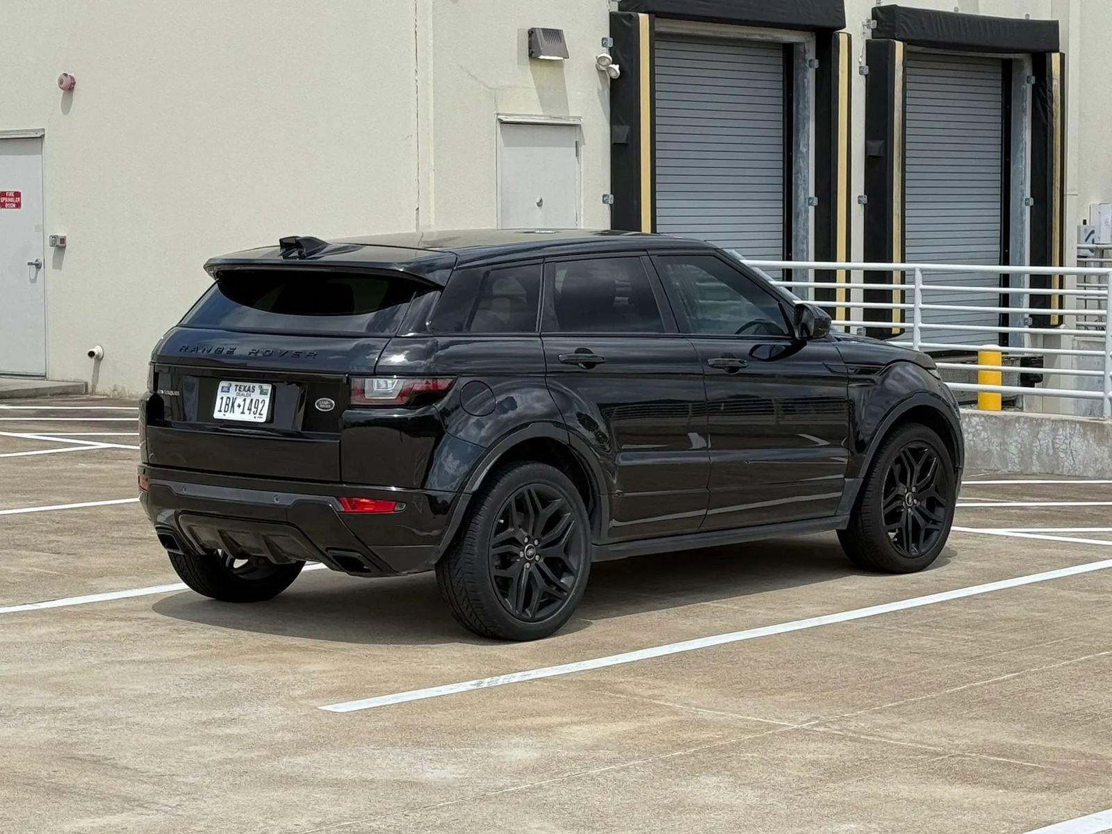 Used 2016 Land Rover Range Rover Evoque HSE Dynamic AWD/4WD image 8