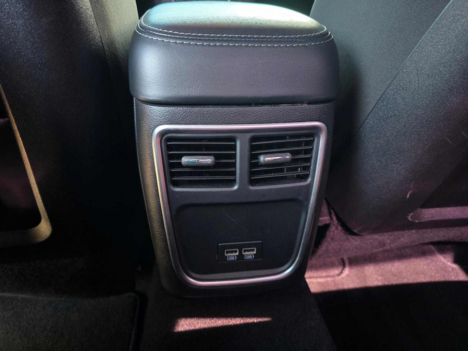Used 2022 Dodge Charger R/T RWD image 24