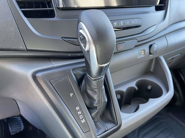 New 2026 Ford Transit 250 148 Medium Roof w/ Load Area Protection Package RWD image 11