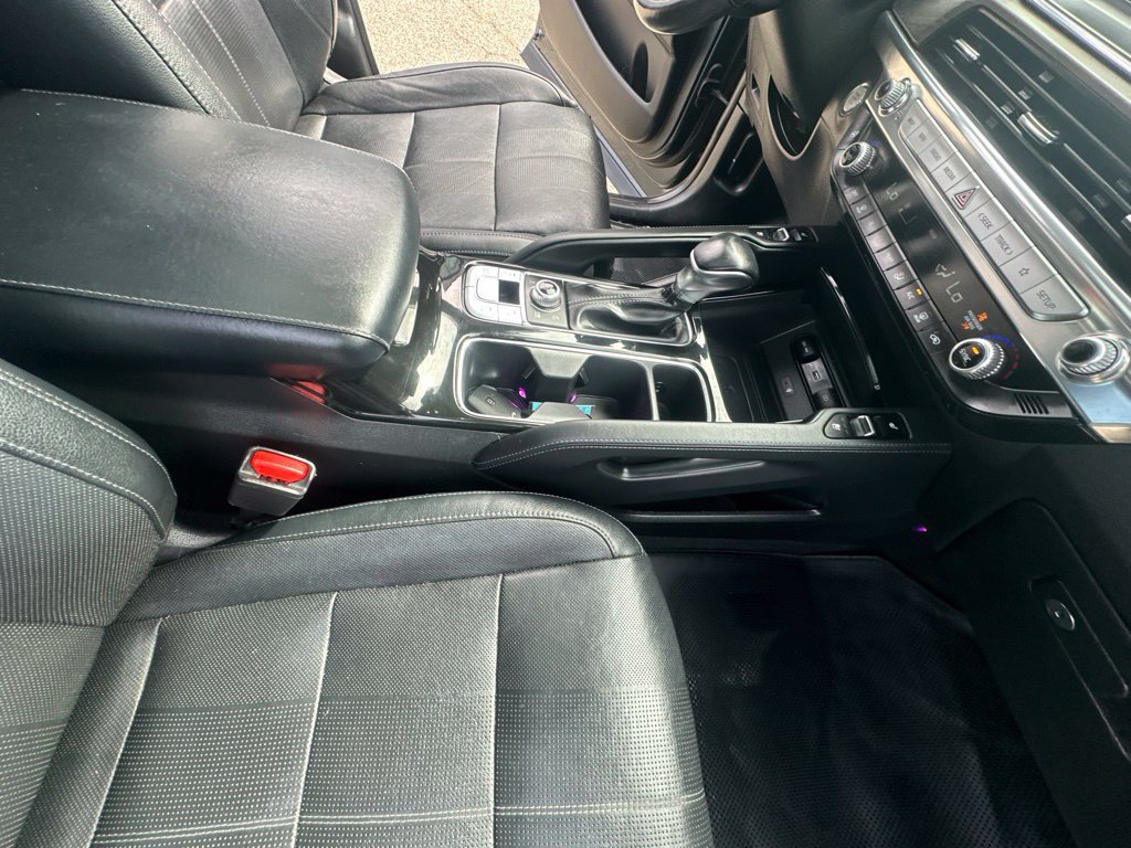 Used 2022 Kia Telluride SX w/ Nightfall Edition Package AWD/4WD image 38