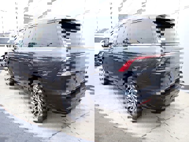 New 2025 Lincoln Navigator Reserve image 10