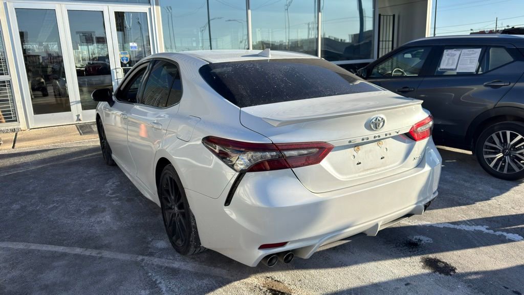 Used 2021 Toyota Camry XSE image 4