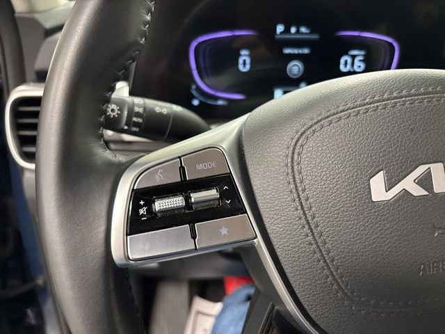 Used 2025 Kia Telluride S image 26