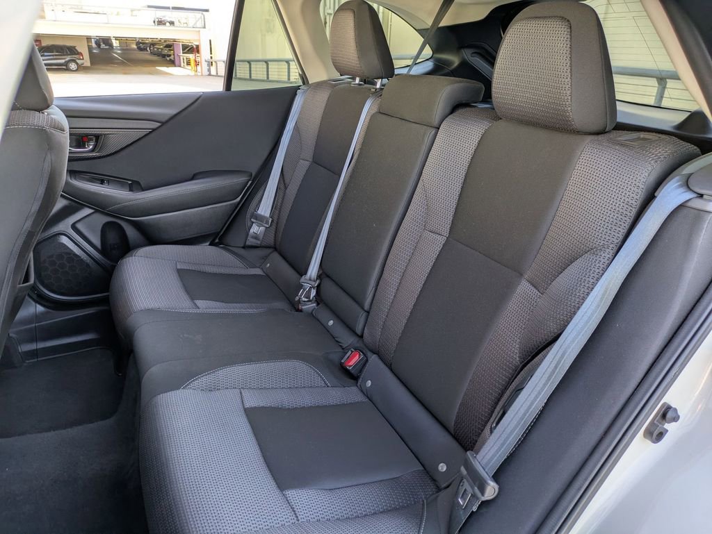 Used 2025 Subaru Outback Premium image 24