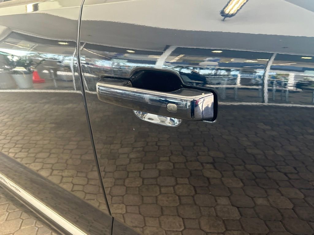 New 2025 Ford F150 Lariat w/ Equipment Group 501A Mid image 22