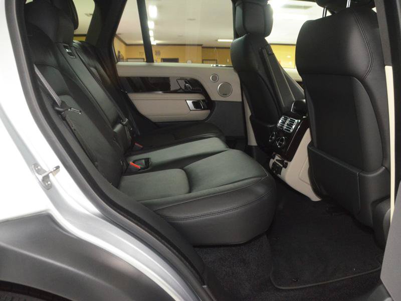 Used 2018 Land Rover Range Rover Supercharged AWD/4WD image 30