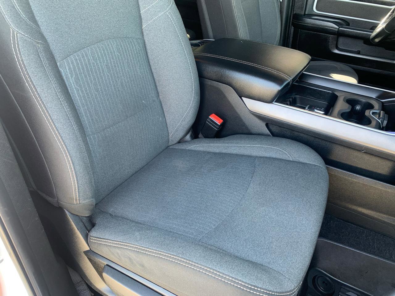 Used 2019 RAM 3500 Lone Star image 14