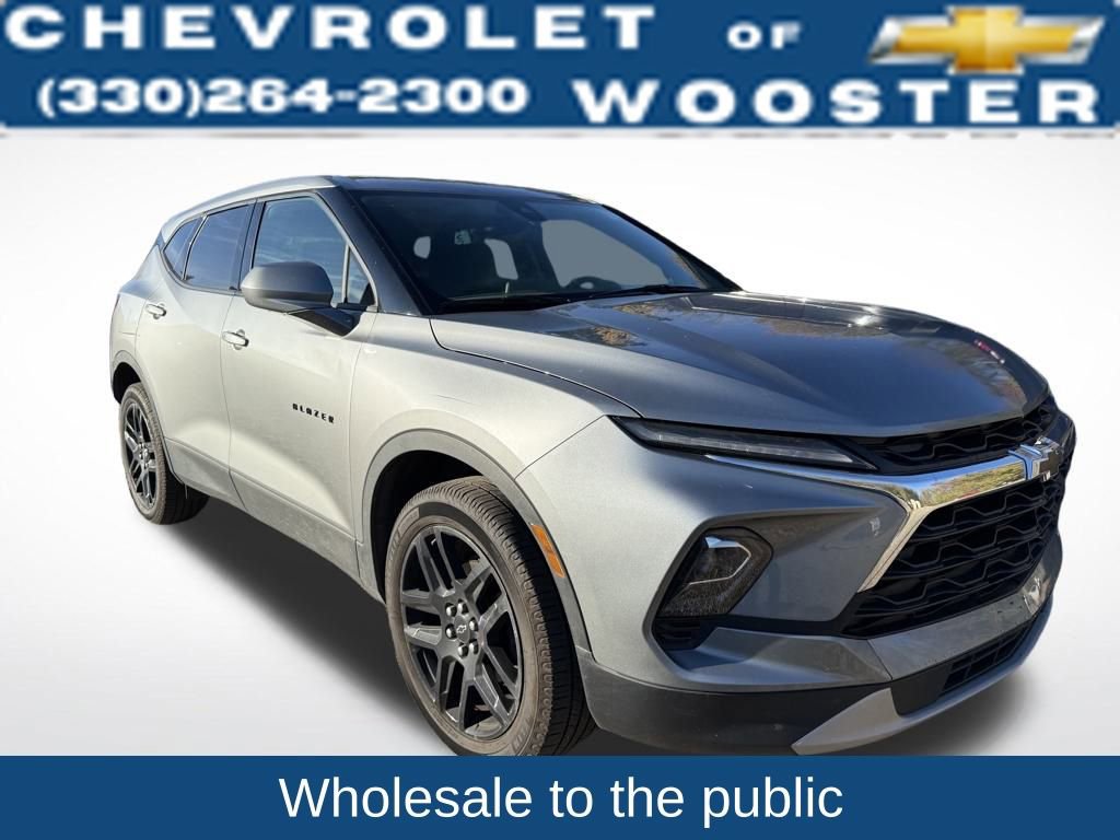 Used 2023 Chevrolet Blazer LT w/ Driver Confidence Package image 7