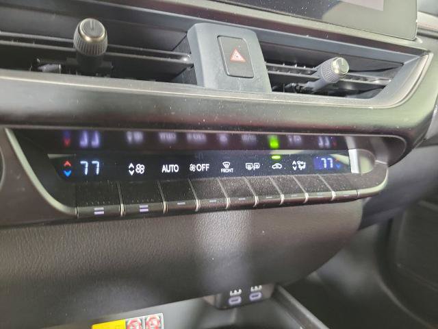 Used 2023 Lexus UX 250h F Sport FWD image 32