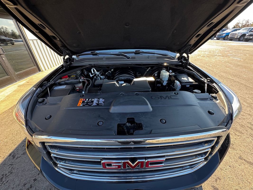 Used 2020 GMC Yukon SLE w/ SLE Value Package image 9