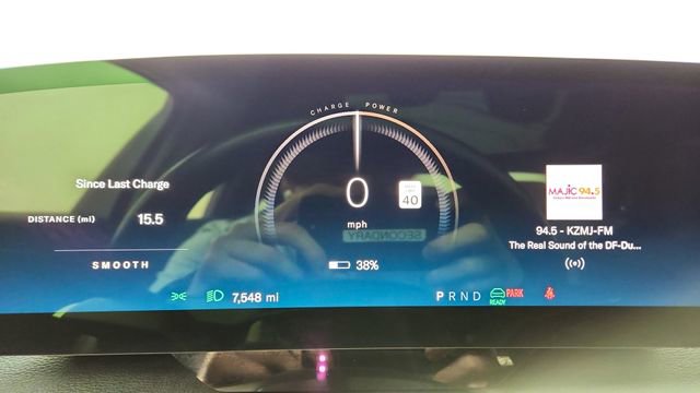 Used 2023 Lucid Air Touring AWD/4WD image 37