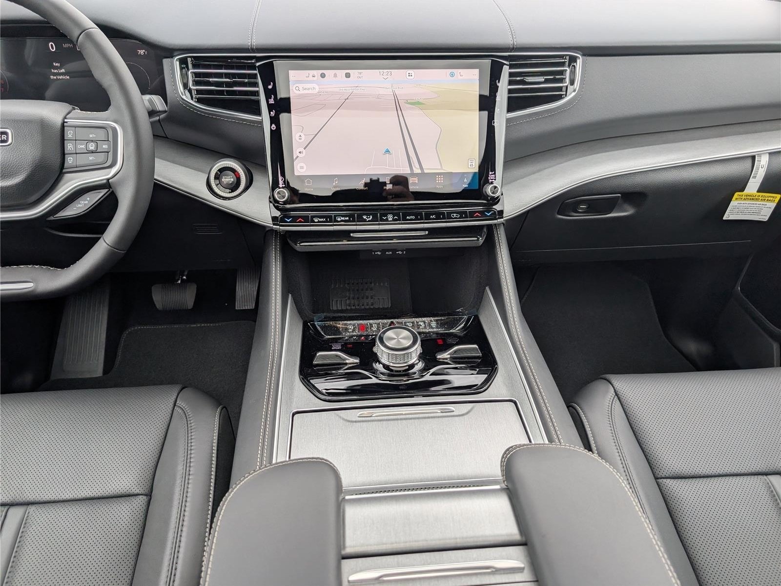 New 2026 Jeep Grand Wagoneer Limited AWD/4WD image 16