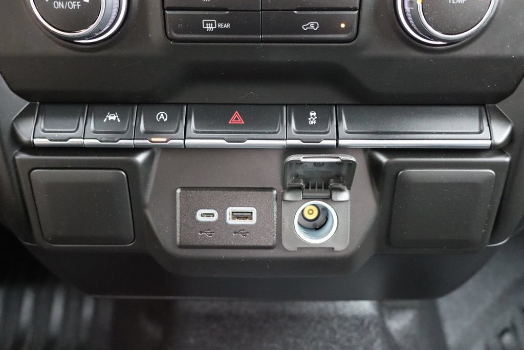 Used 2026 Chevrolet Silverado 1500 W/T w/ WT Convenience Package AWD/4WD image 9