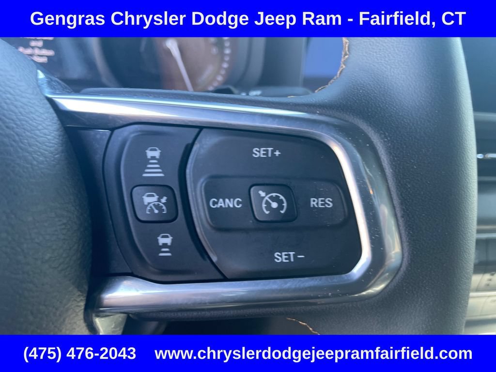 Certified 2024 Jeep Wrangler Unlimited Sahara w/ Technology Group AWD/4WD image 52