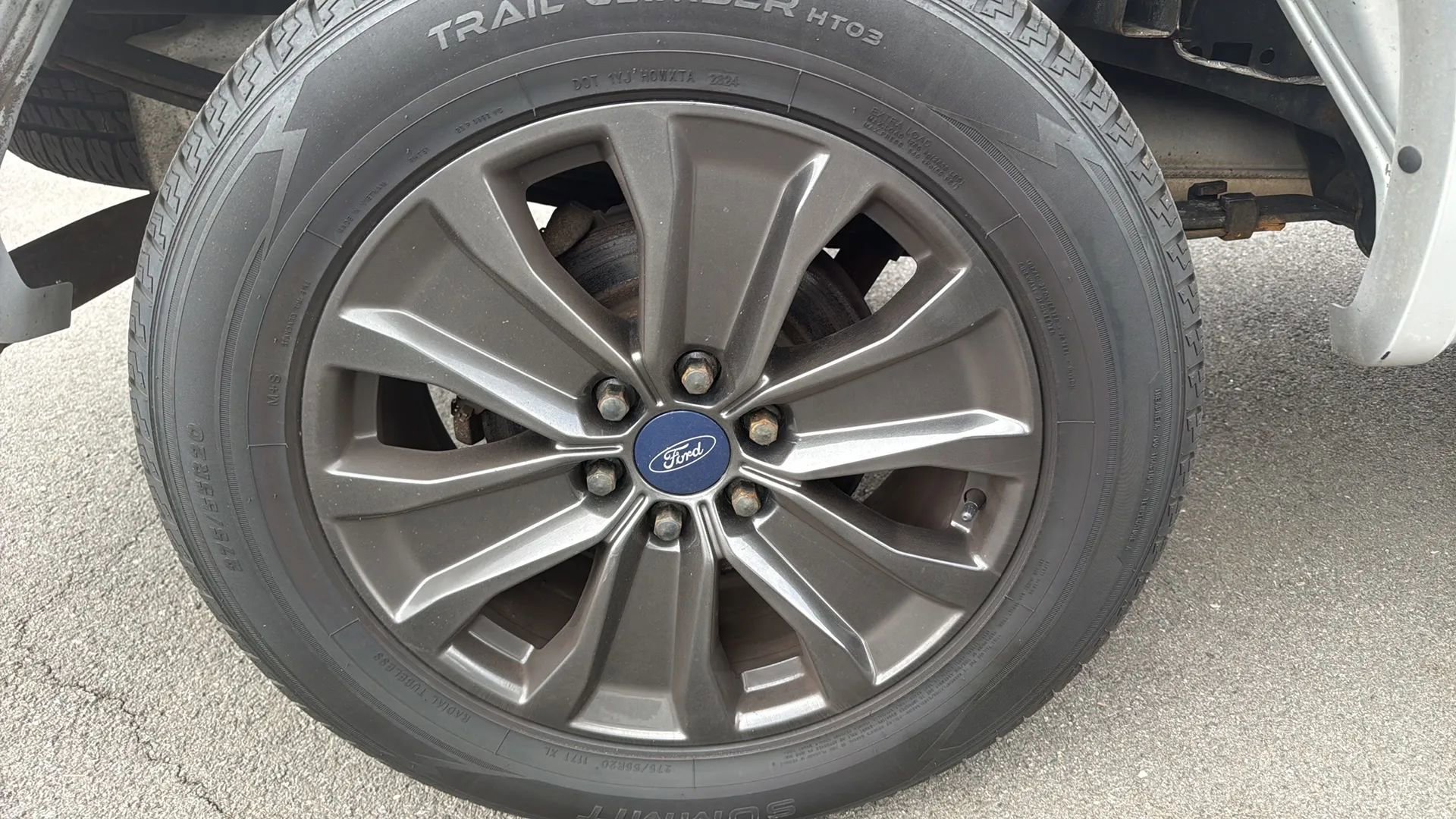 Used 2018 Ford F150 Lariat w/ Equipment Group 502A Luxury image 13