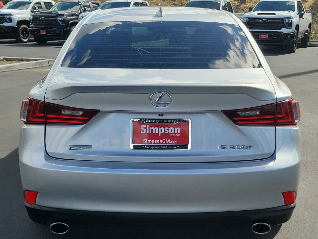 Used 2016 Lexus IS 200t RWD image 23