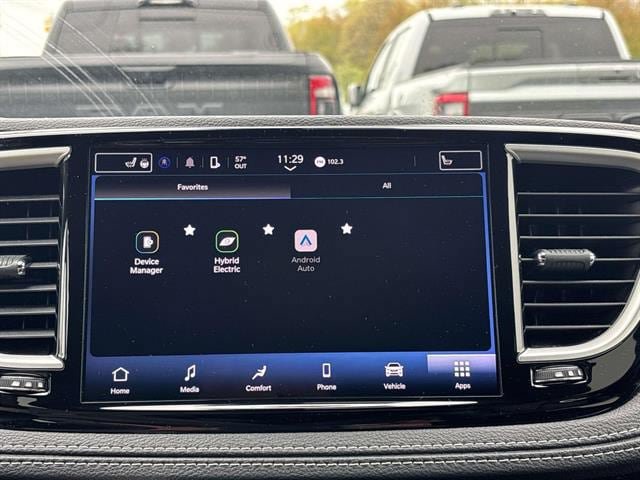 Used 2023 Chrysler Pacifica Touring-L w/ S Appearance Package FWD image 22