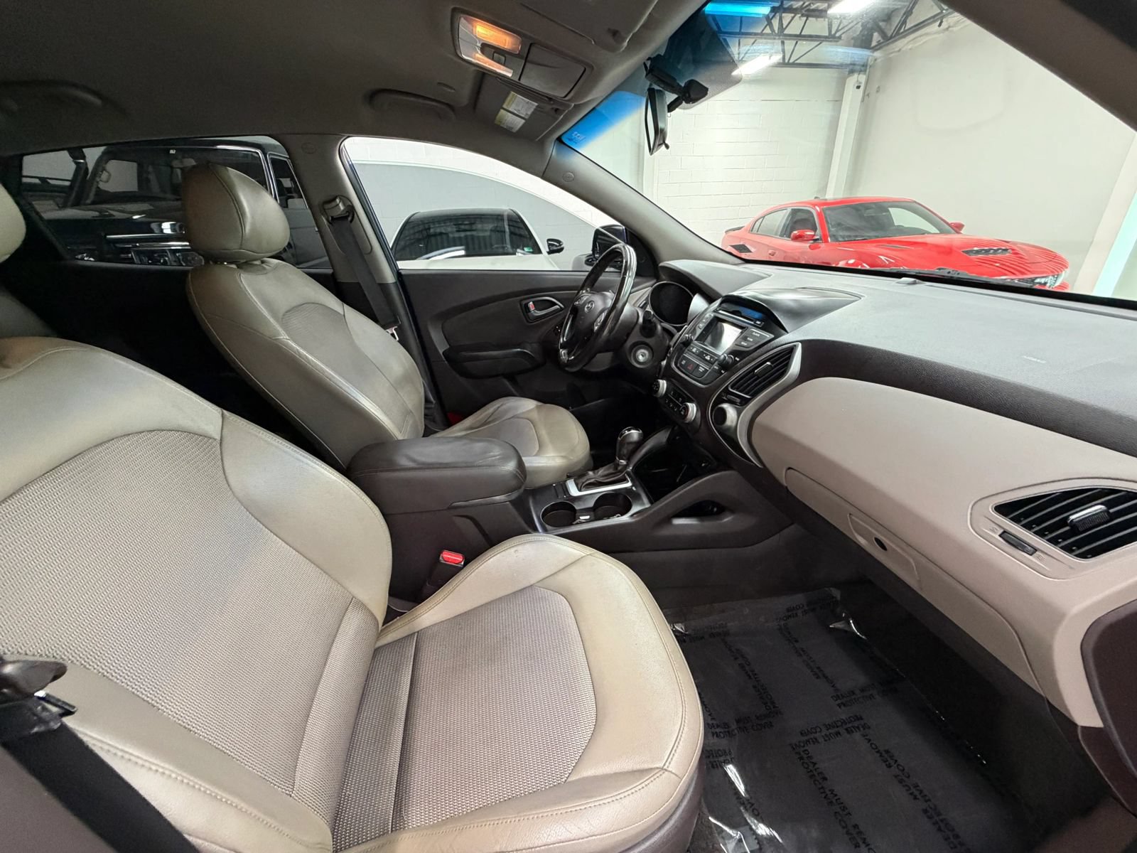 Used 2015 Hyundai Tucson SE AWD/4WD image 21