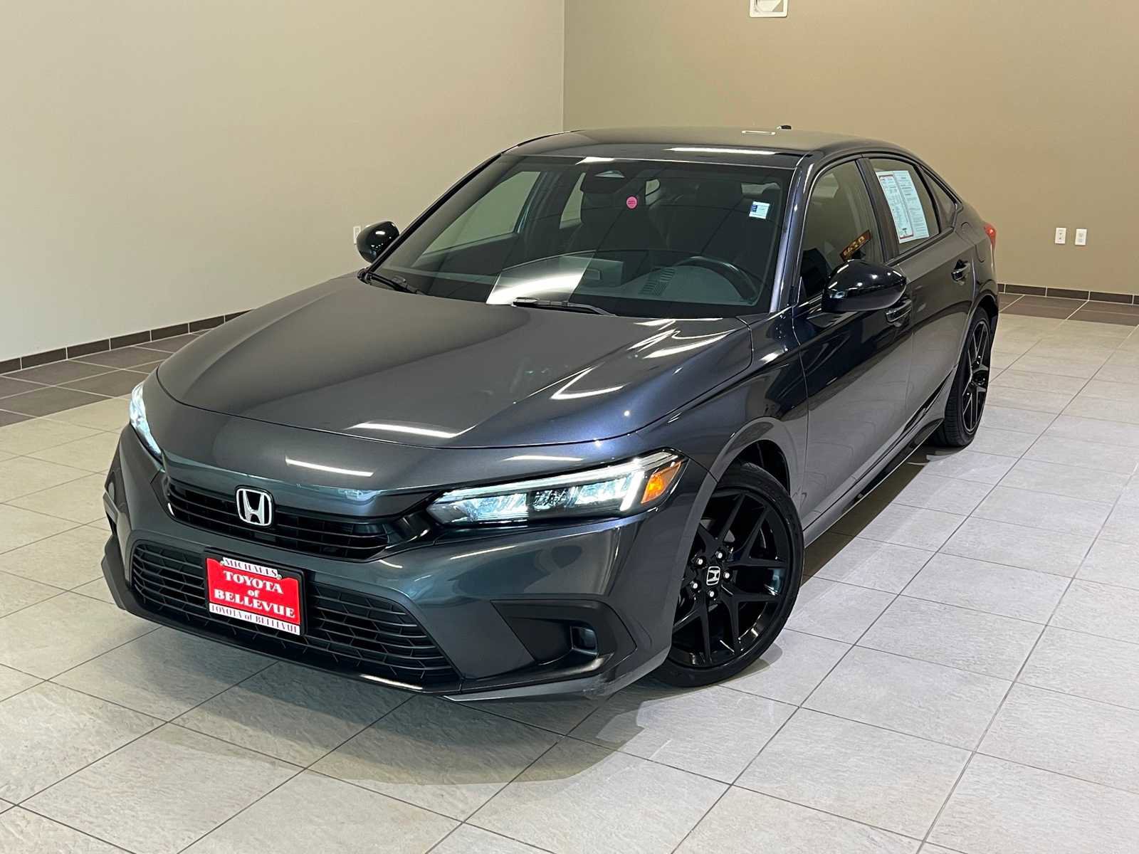 Used 2024 Honda Civic Sport image 1