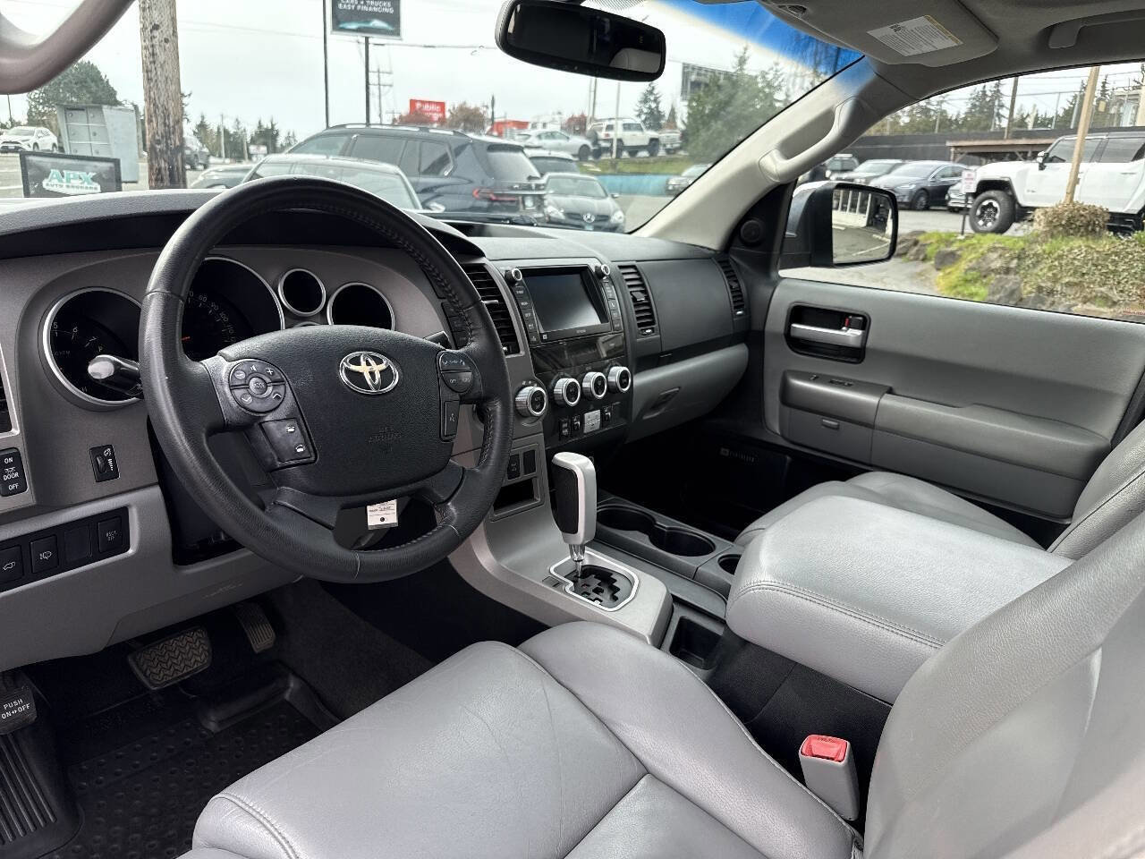 Used 2013 Toyota Sequoia Limited image 44