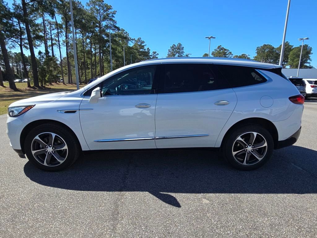 Used 2021 Buick Enclave Essence w/ Sport Touring Edition image 6