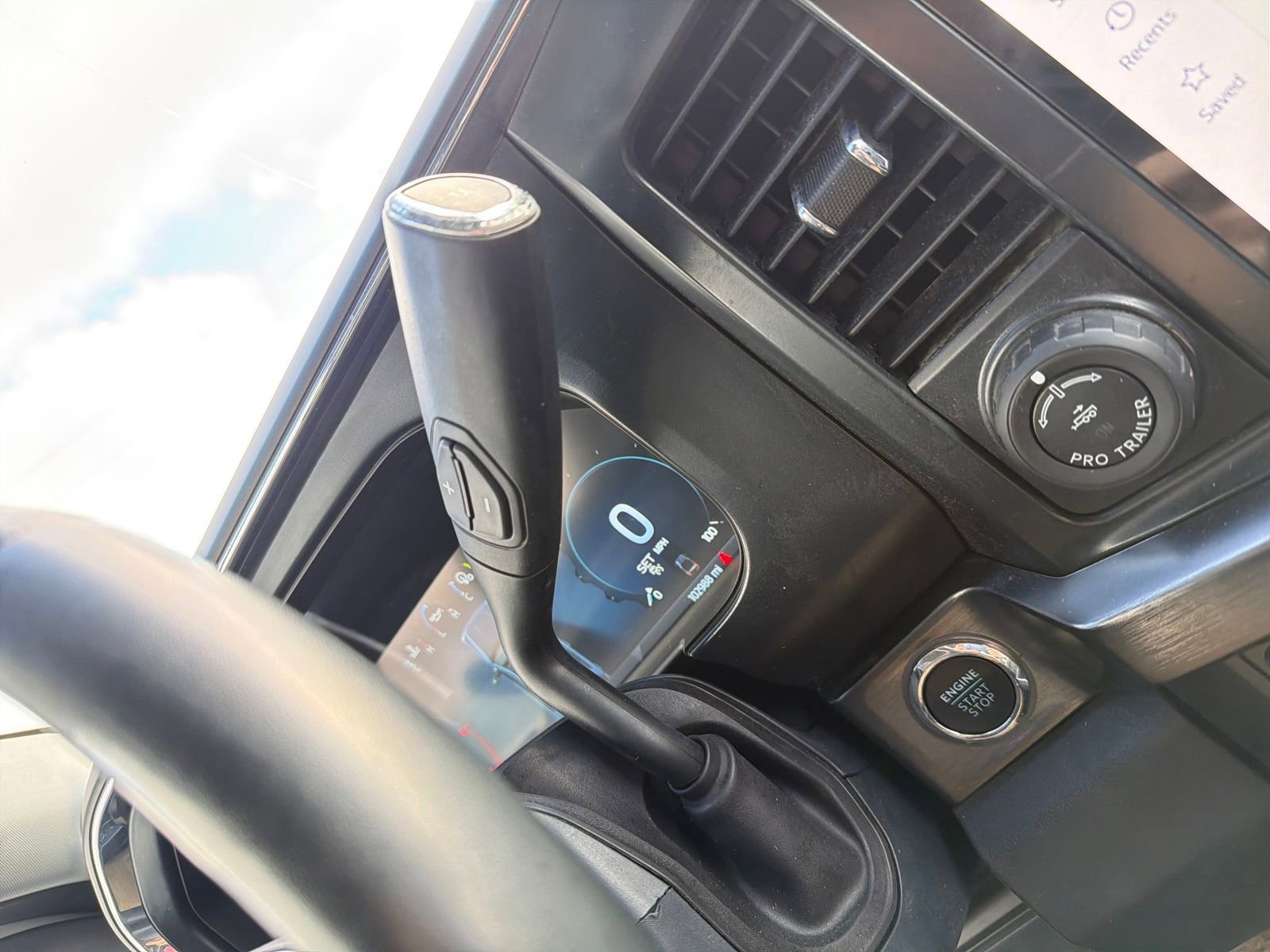 Used 2023 Ford F350 Lariat w/ Lariat Ultimate Package AWD/4WD image 28