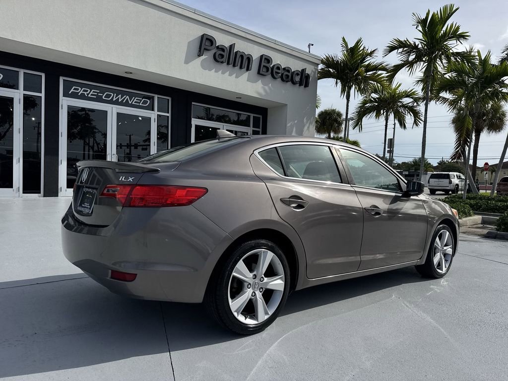 Used 2015 Acura ILX w/ Technology Package FWD image 24