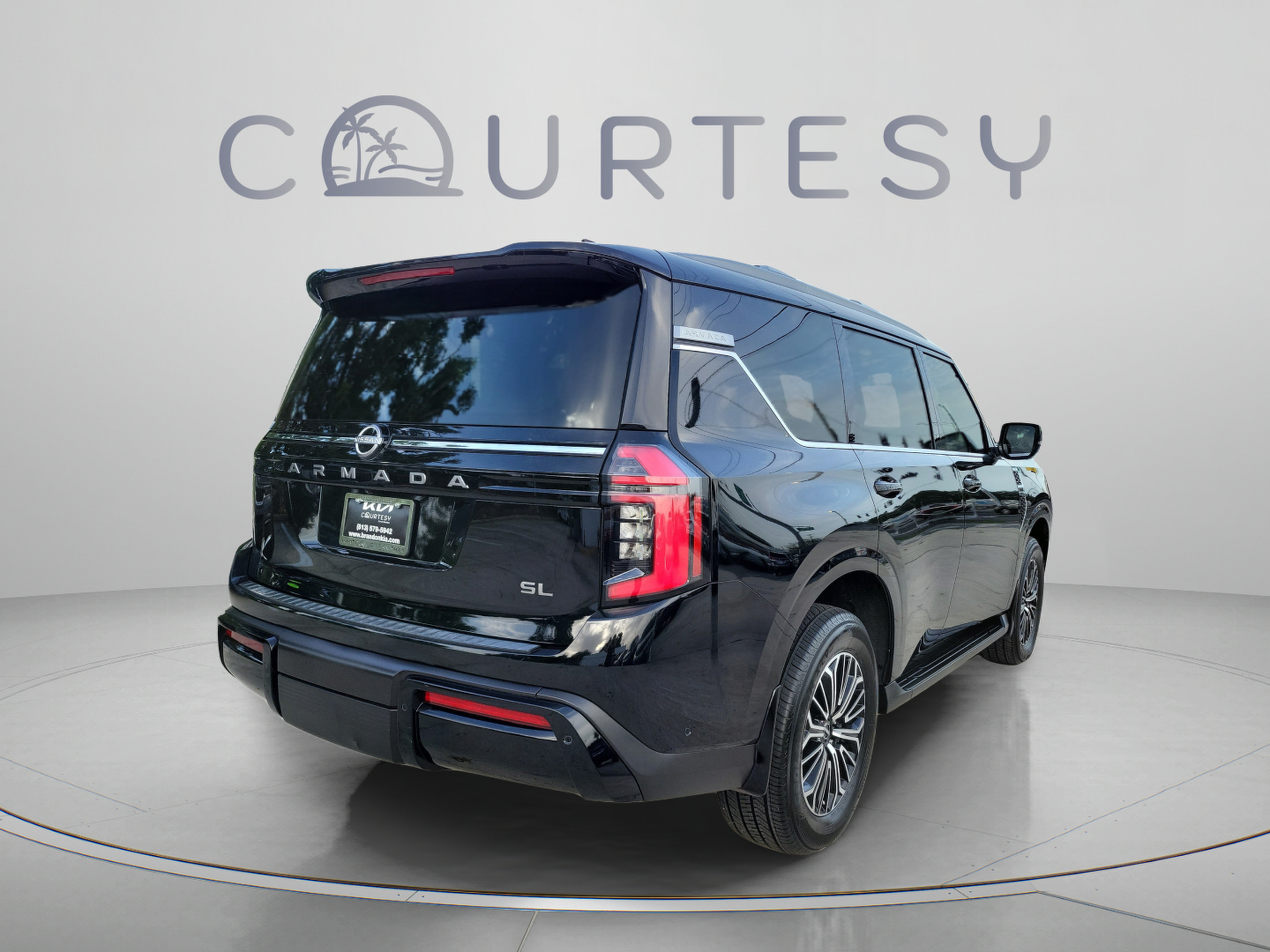 Used 2026 Nissan Armada SL w/ Captain's Chari Seat Package RWD image 3