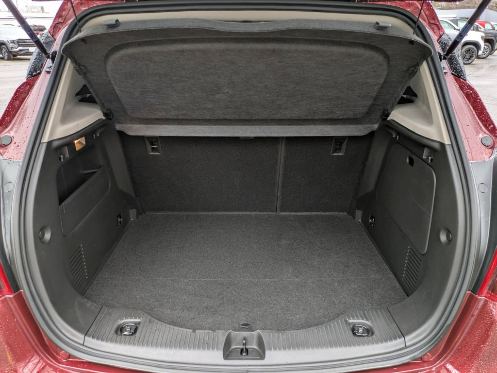 Certified 2022 Buick Encore Preferred w/ Safety Package image 33