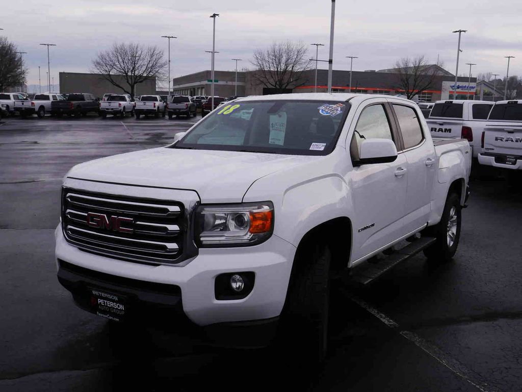 Used 2018 GMC Canyon SLE w/ SLE Convenience Package image 3