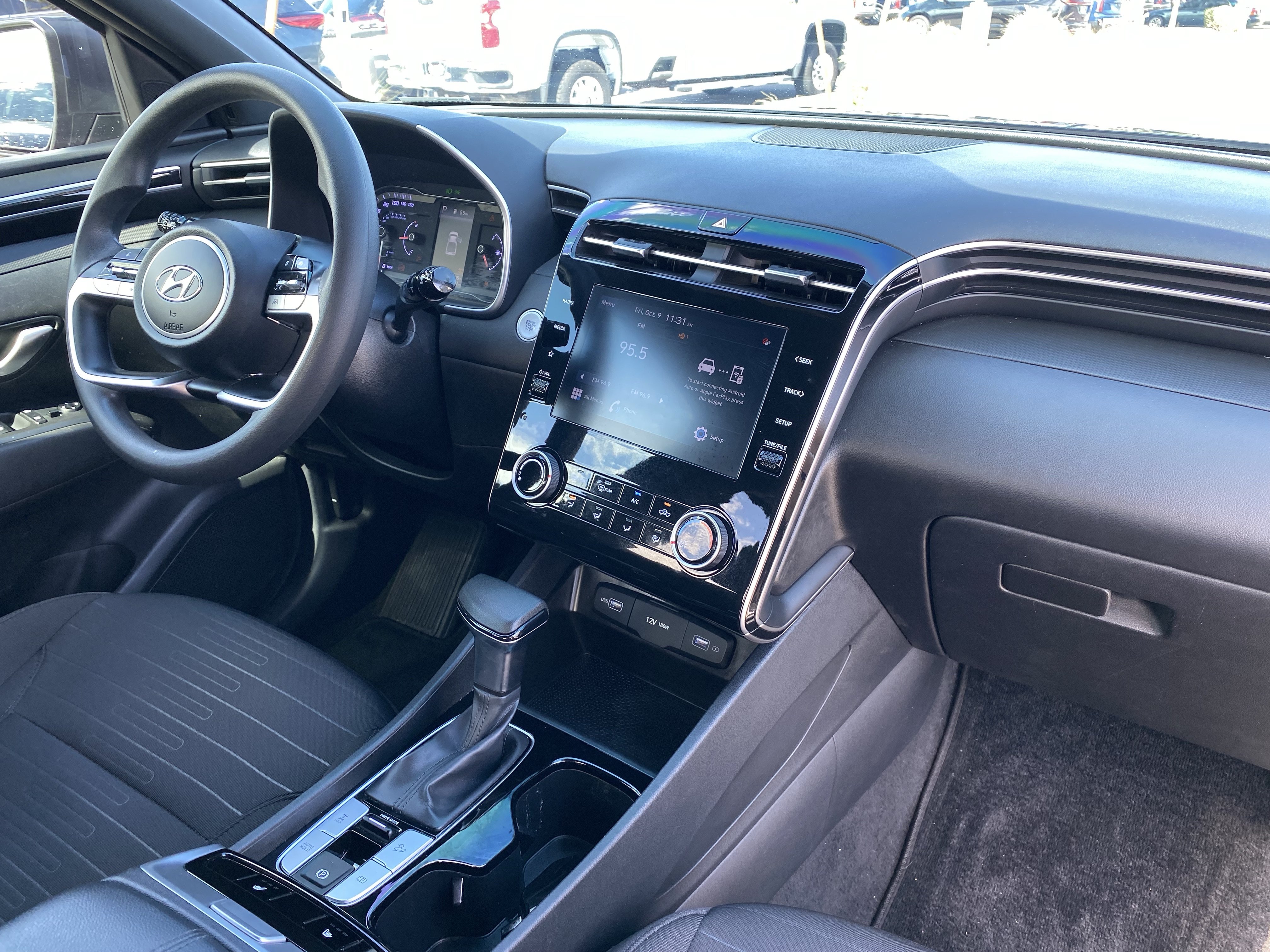 Used 2023 Hyundai Santa Cruz SEL AWD/4WD image 12