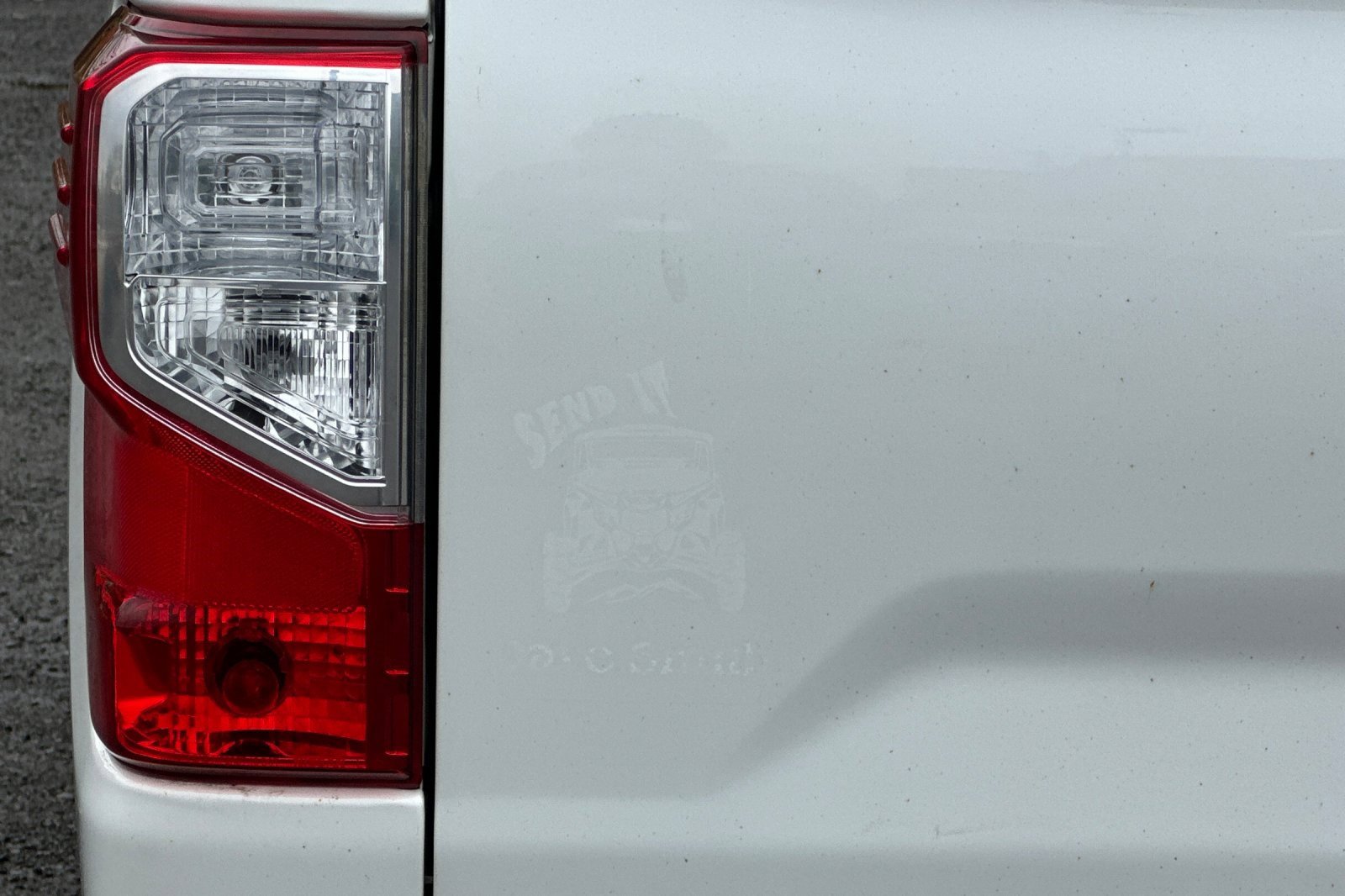 Used 2018 Nissan Titan SL w/ Chrome Package image 46