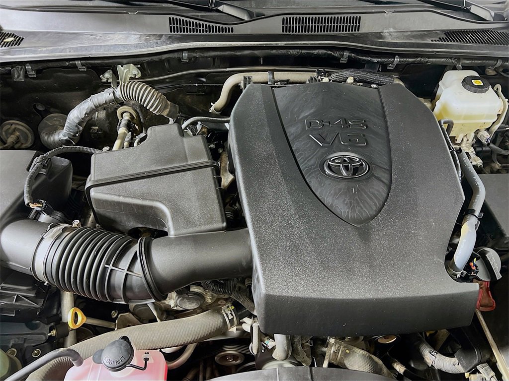 Certified 2022 Toyota Tacoma TRD Off-Road image 27