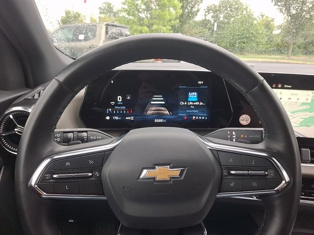 Used 2025 Chevrolet Equinox LT w/ Convenience Package II AWD/4WD image 19