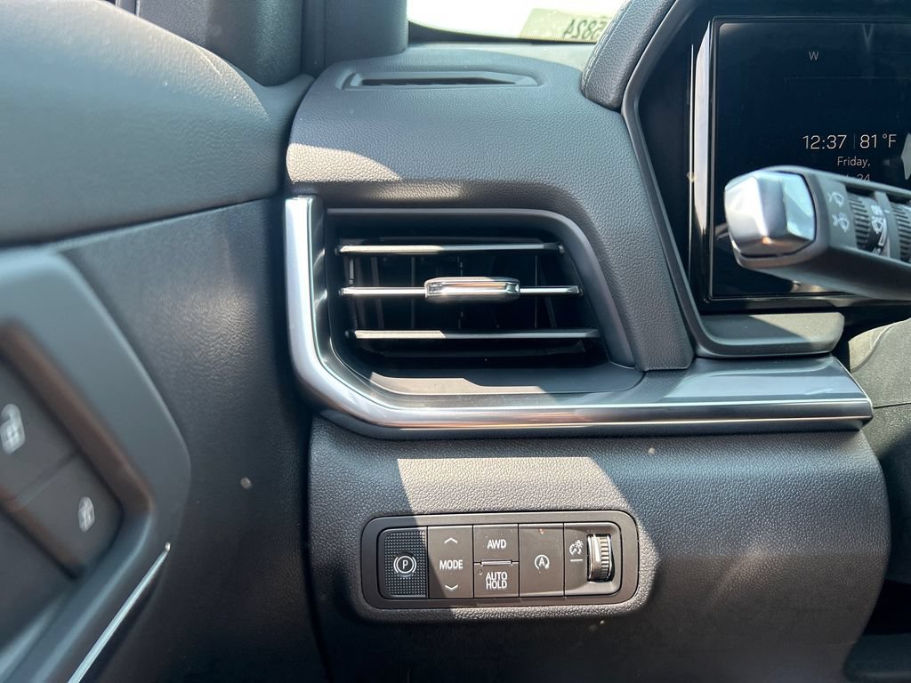 New 2027 GMC Terrain Elevation w/ Black Edition AWD/4WD image 19