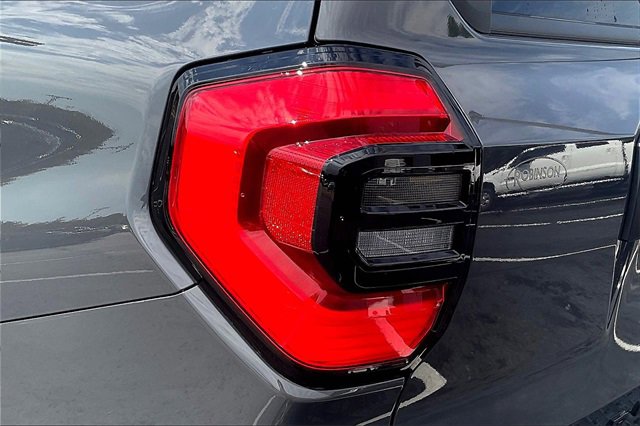 Used 2025 Toyota 4Runner TRD Off-Road image 30