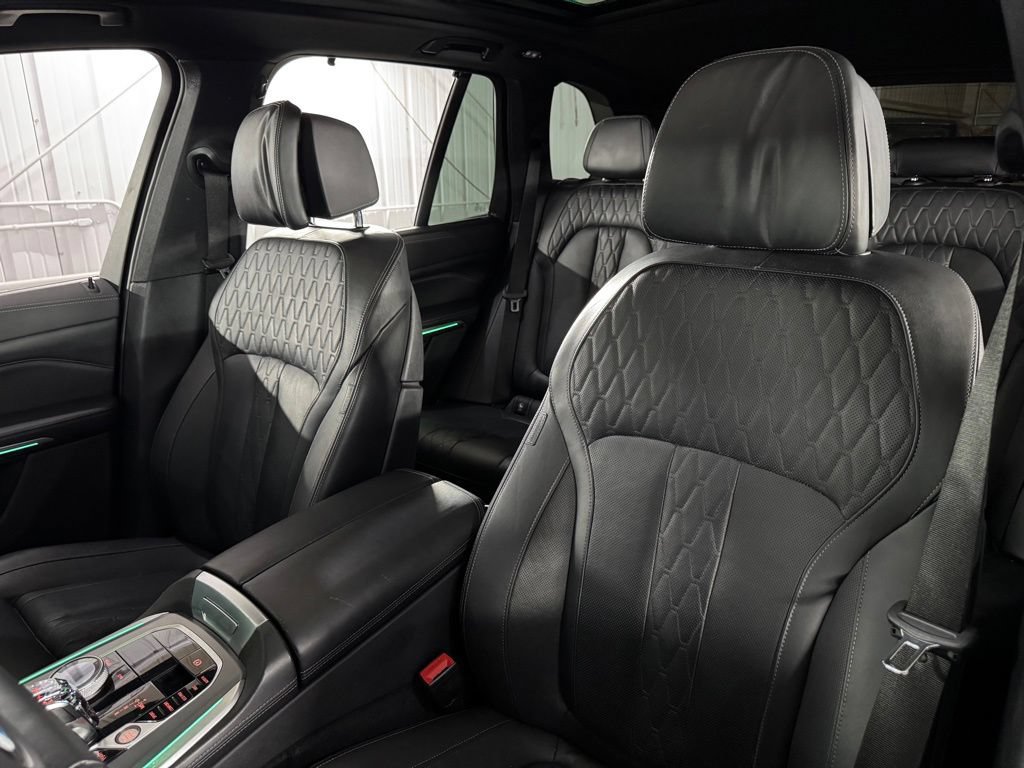 Used 2023 BMW X5 M50i w/ Executive Package AWD/4WD image 45