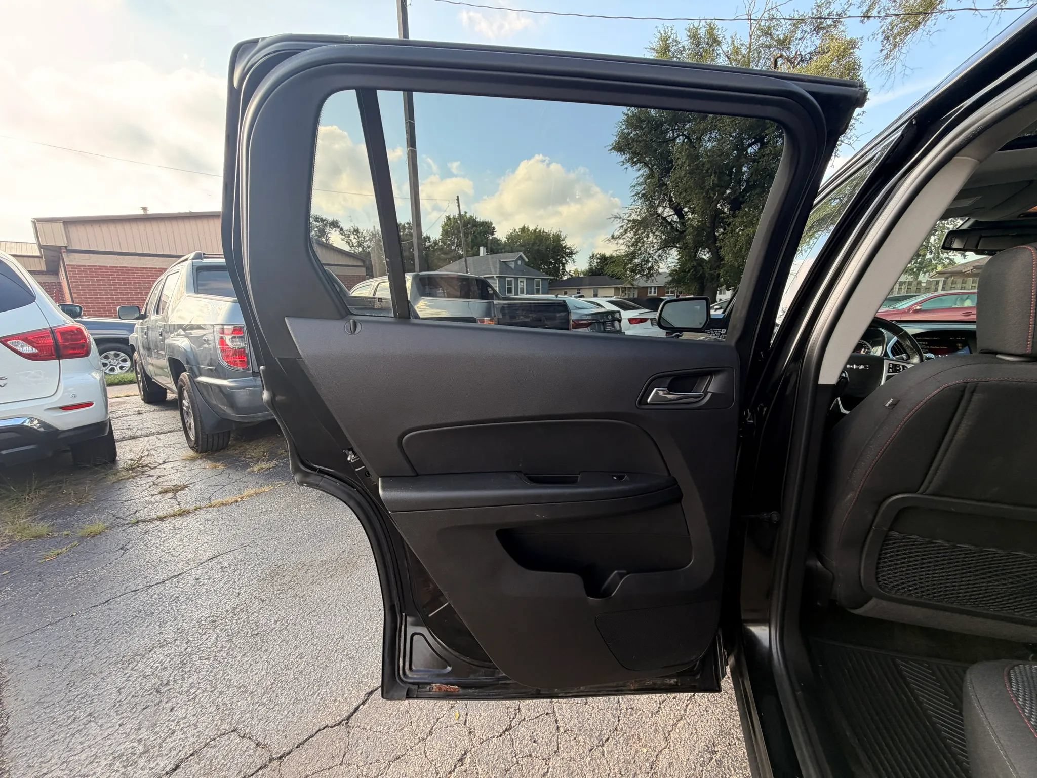 Used 2017 GMC Terrain SLE w/ Chrome Edition AWD/4WD image 15