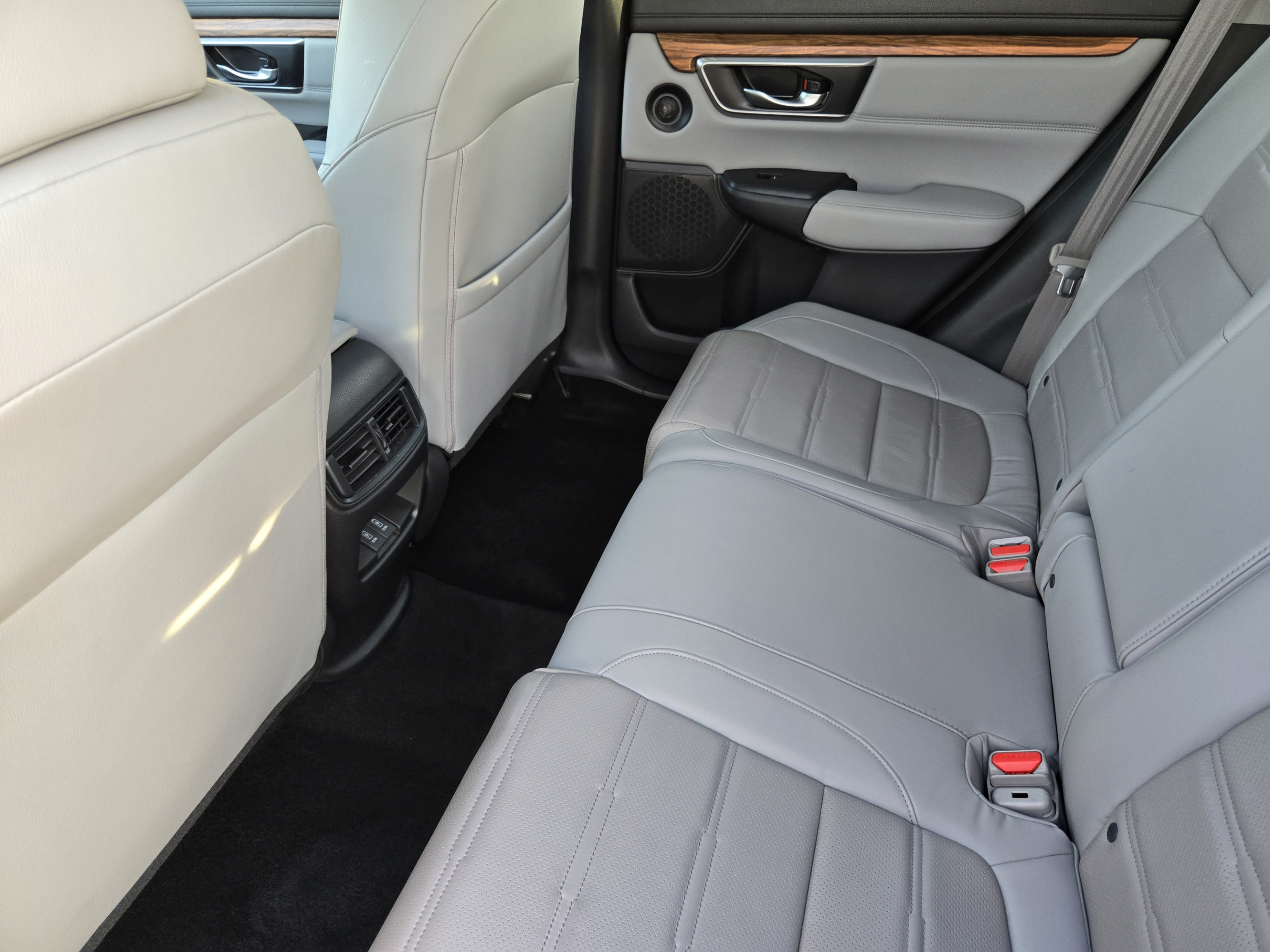 Used 2018 Honda CR-V EX-L image 27