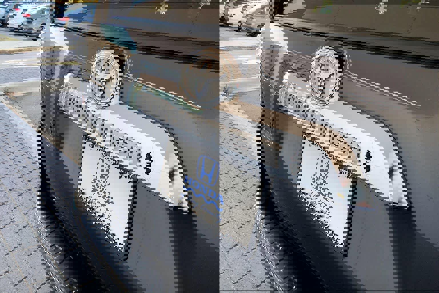 Used 2023 Toyota 4Runner Limited image 32