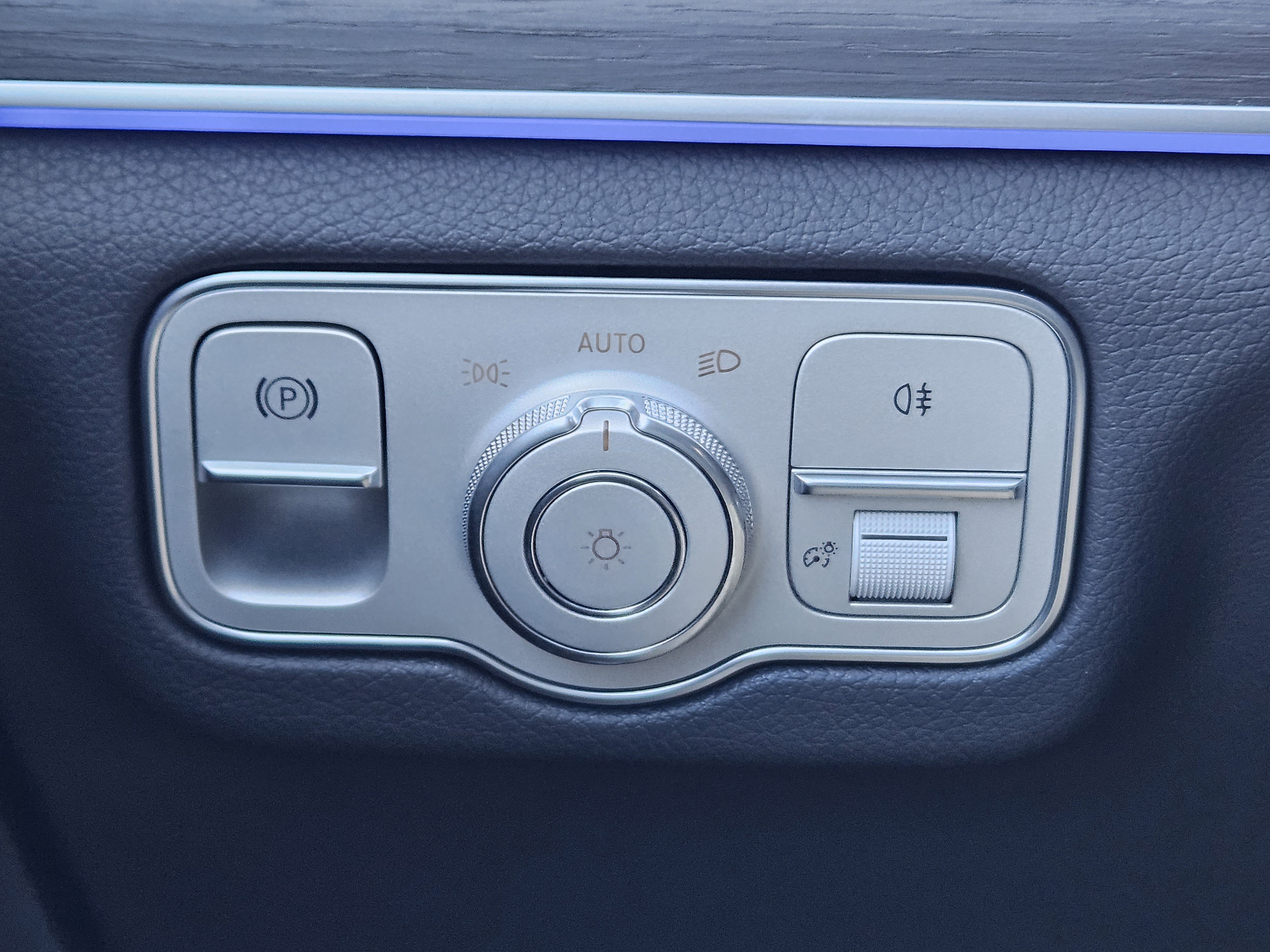 Certified 2026 Mercedes-Benz GLE 350 4MATIC image 23